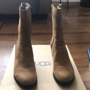 UGG wedge lined boot size 8.5